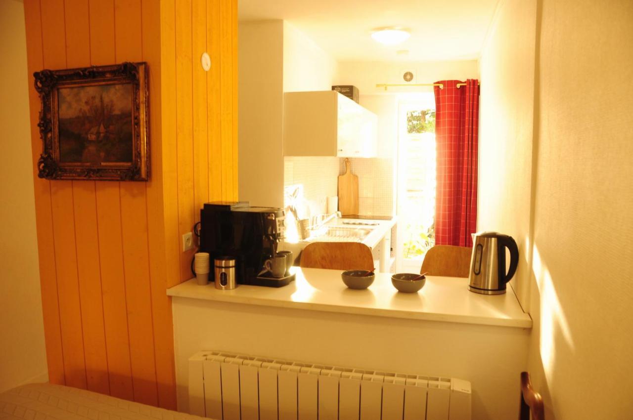 Appartement En Plein Coeur De Milly-La-Foret Exterior photo